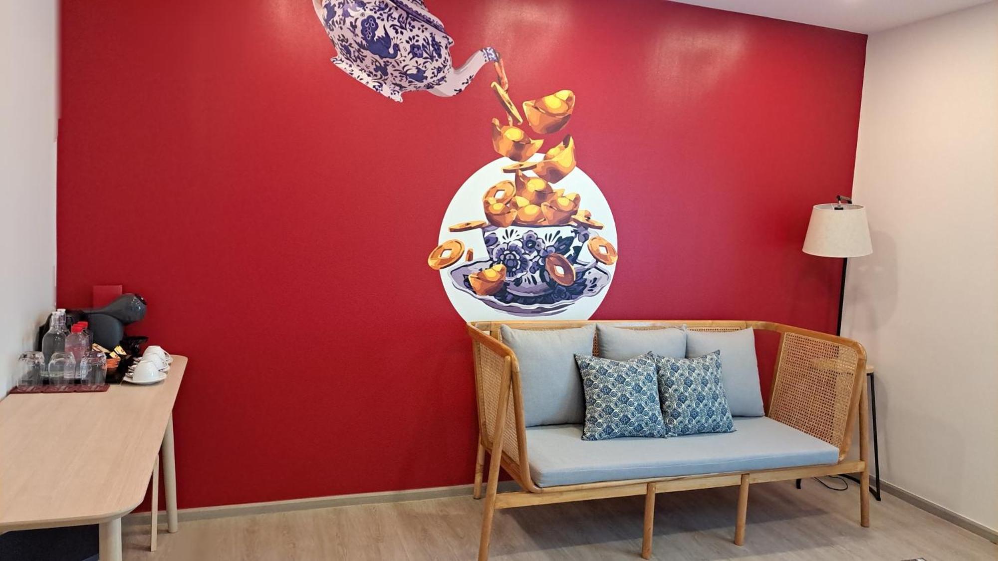 Hotel Midtown Ratsada Phuket Ruang foto