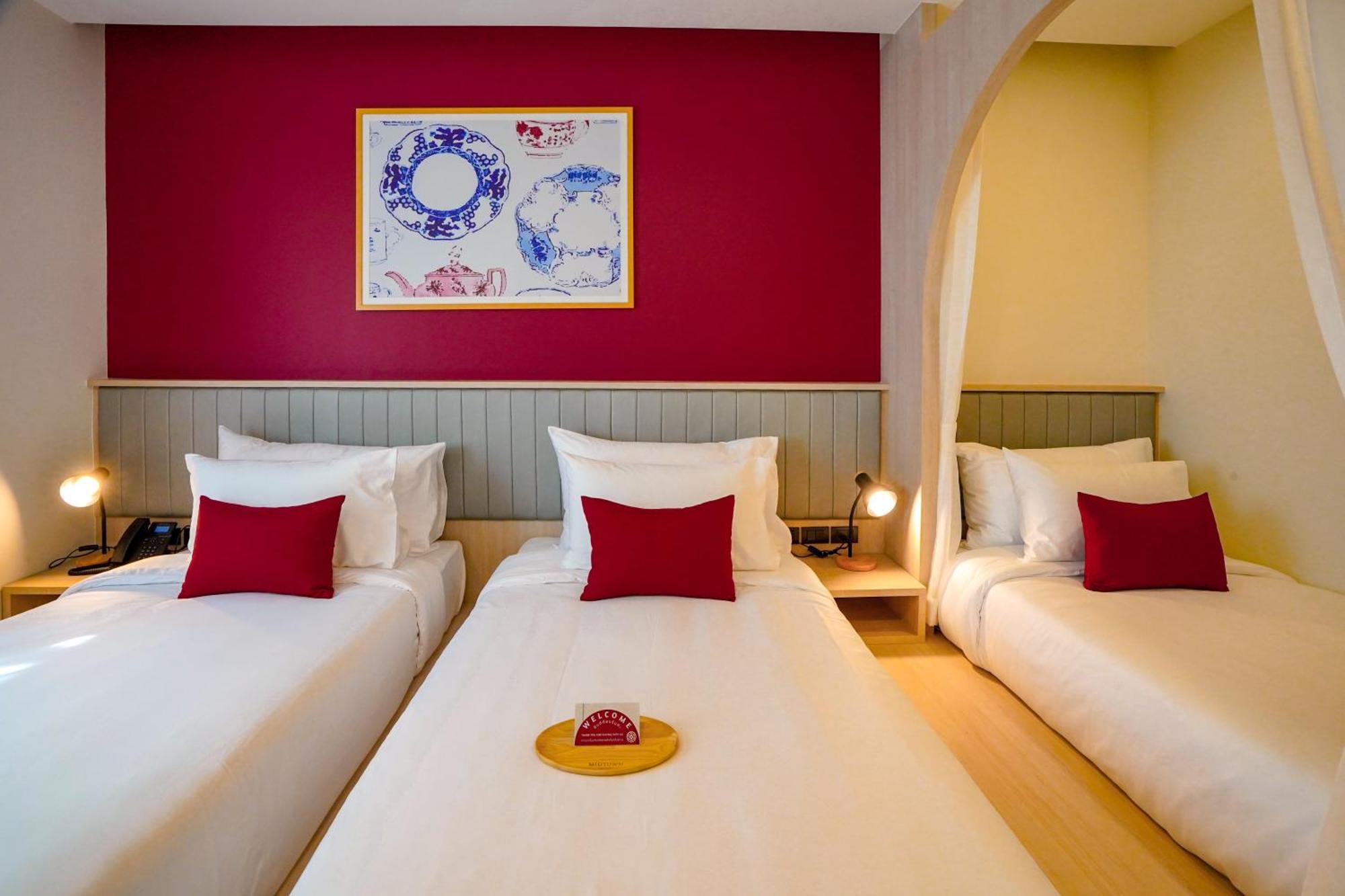 Hotel Midtown Ratsada Phuket Bagian luar foto