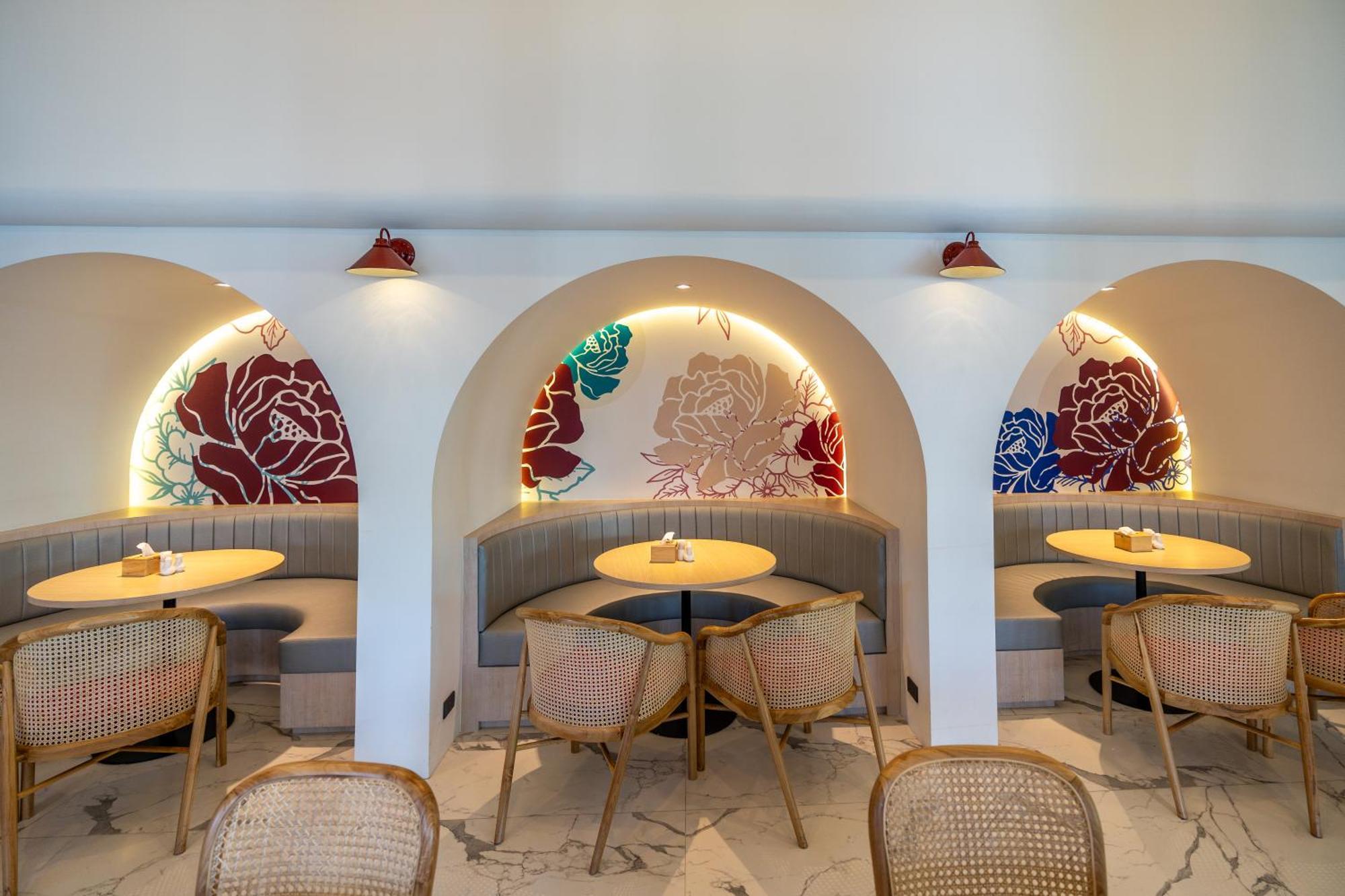 Hotel Midtown Ratsada Phuket Bagian luar foto